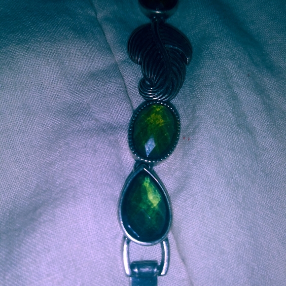 Vintage silver leaf with yellow and green stones - Picture 3 of 6